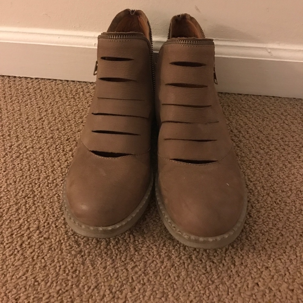 Gentle Souls Booties